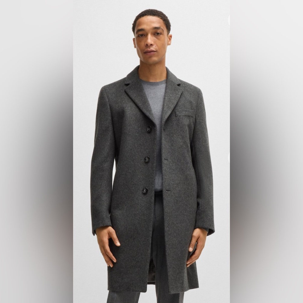 Hugo Boss Wool Coat Slim Fit size 44R